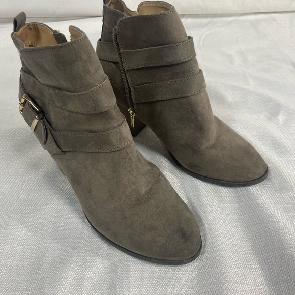 Express Shoes - Heeled Ankle Booties -  dark gray brown size 7